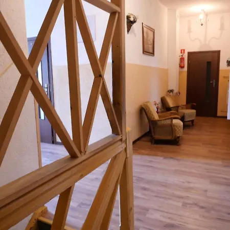 Centrum - Duzy Ogrod Bed & Breakfast