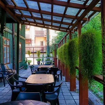 Centrum - Duży Ogród 3*