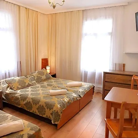 Centrum - Duzy Ogrod 3*
