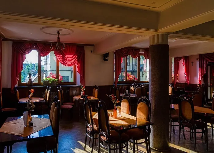 Alojamento de Acomodação e Pequeno-almoço Centrum - Duży Ogród Szczawnica